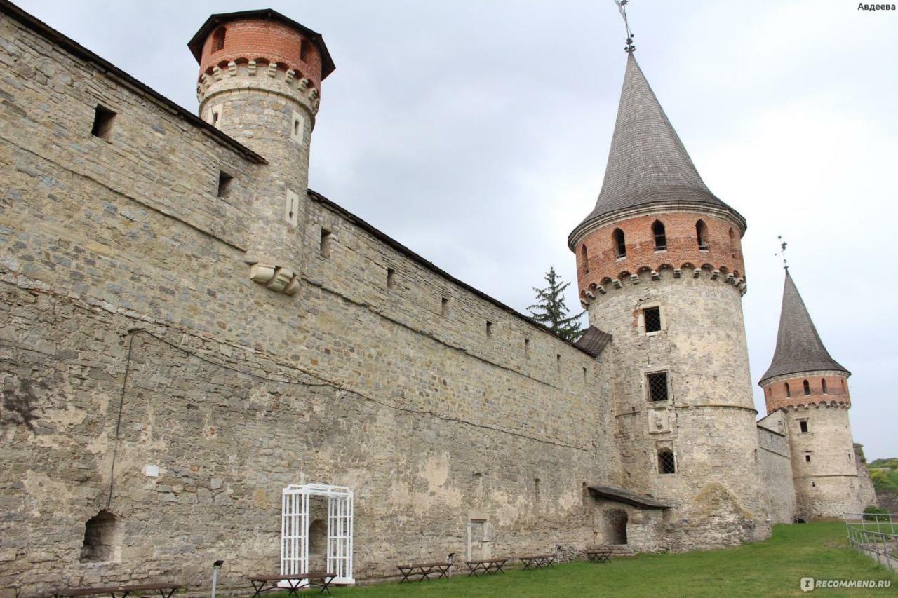 Апартаменты Вероника Kamyanets-Podilski Dış mekan fotoğraf